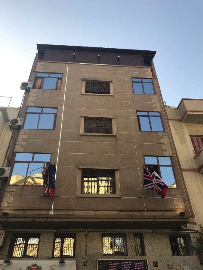 Riad Dar Mesouda Tanger Luaran gambar
